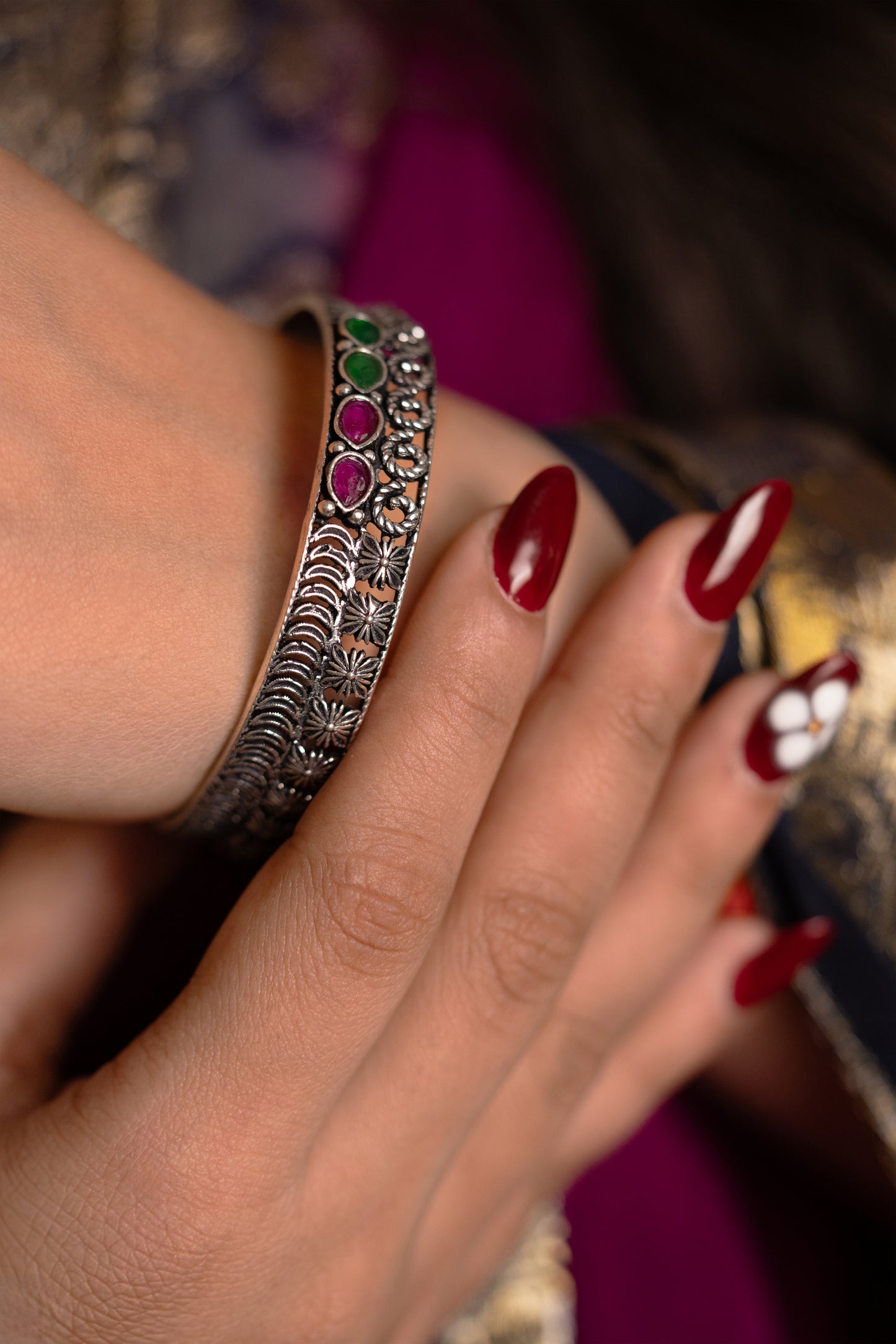 Reeva Gulmohar Flow Bangle-54g