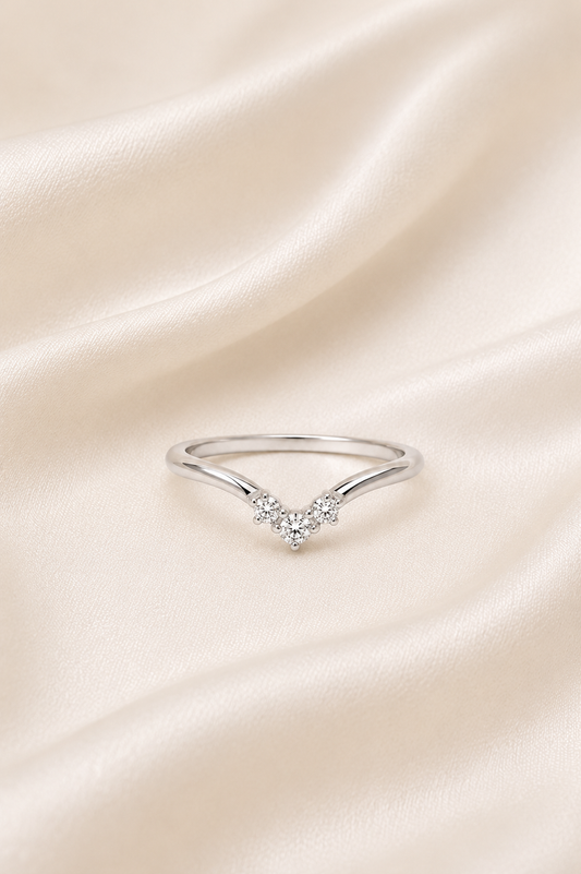 Reeva Celeste V  Ring-925 Sterling Silver
