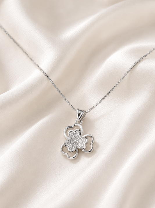 Reeva Clover light Pendant-925 Sterling Silver