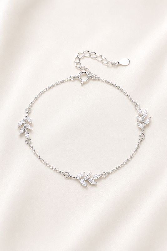 Reeva Celeste Leaf Bracelet – 925 Sterling Silver
