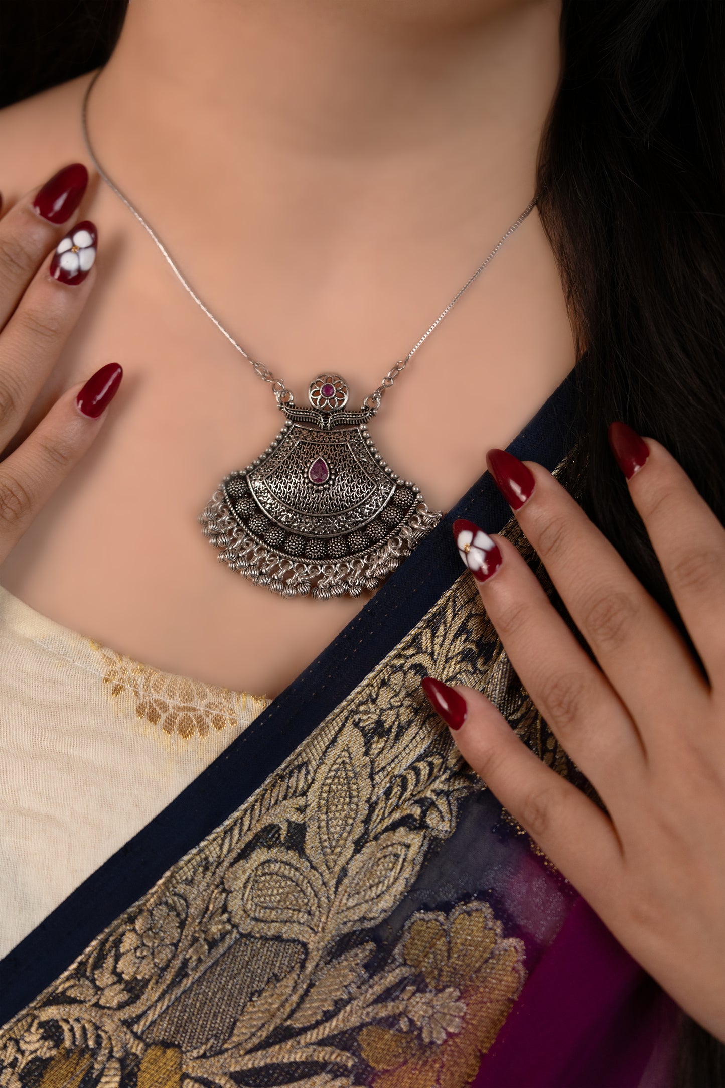 Reeva Banjara Wave Pendant