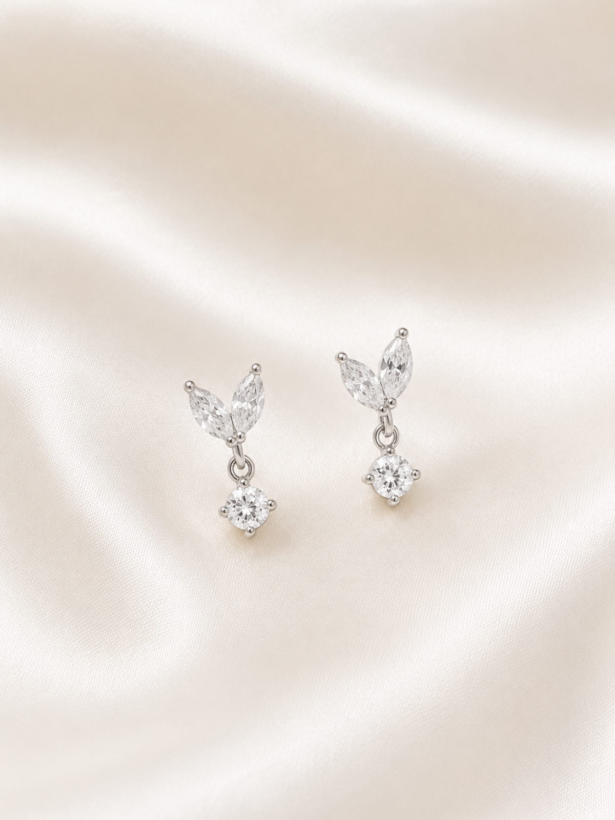 Reeva Belle Drop Earrings