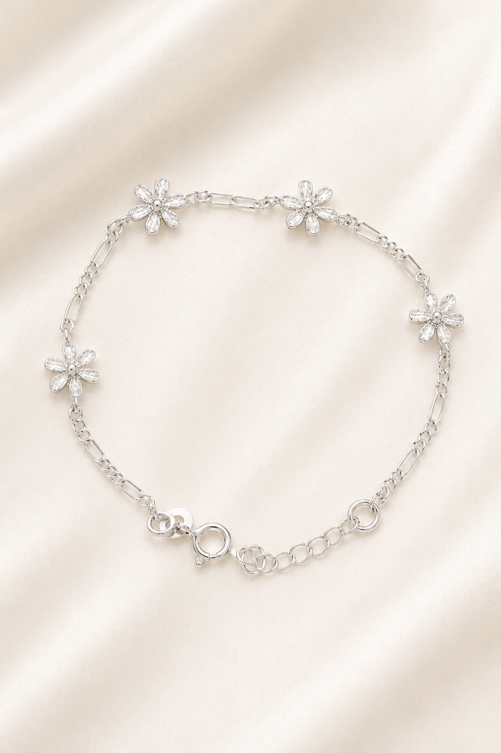 Reeva Daisy Charm Bracelet – 925 Sterling Silver