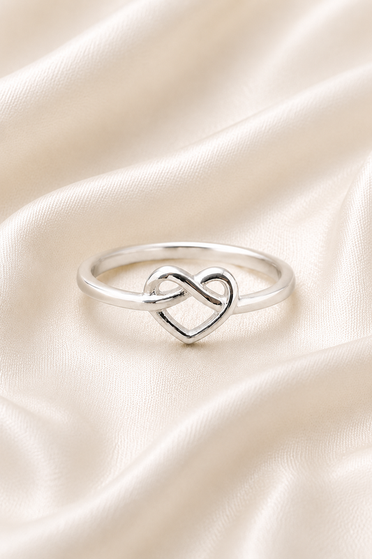 Reeva Infinity Heart Ring – 925 Sterling Silver