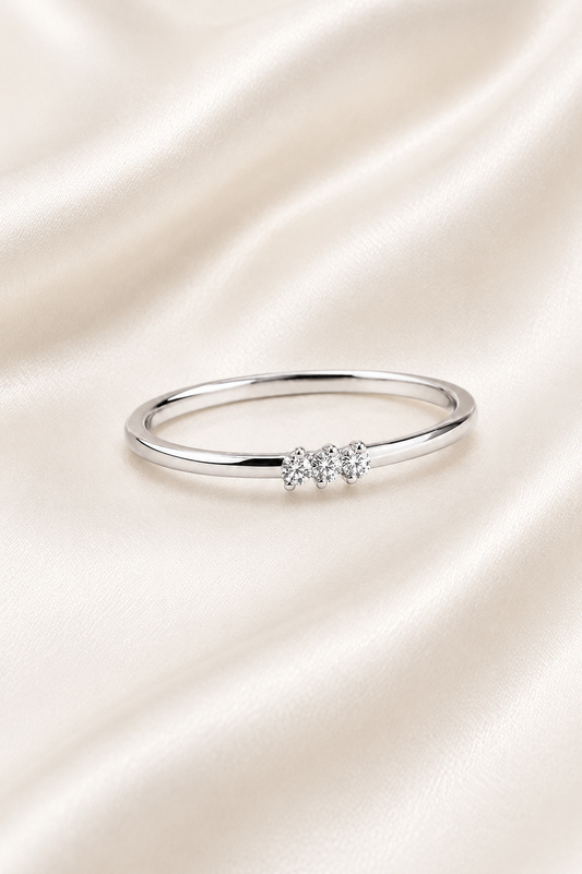 Reeva Trinity Spark Ring-925 Sterling Silver